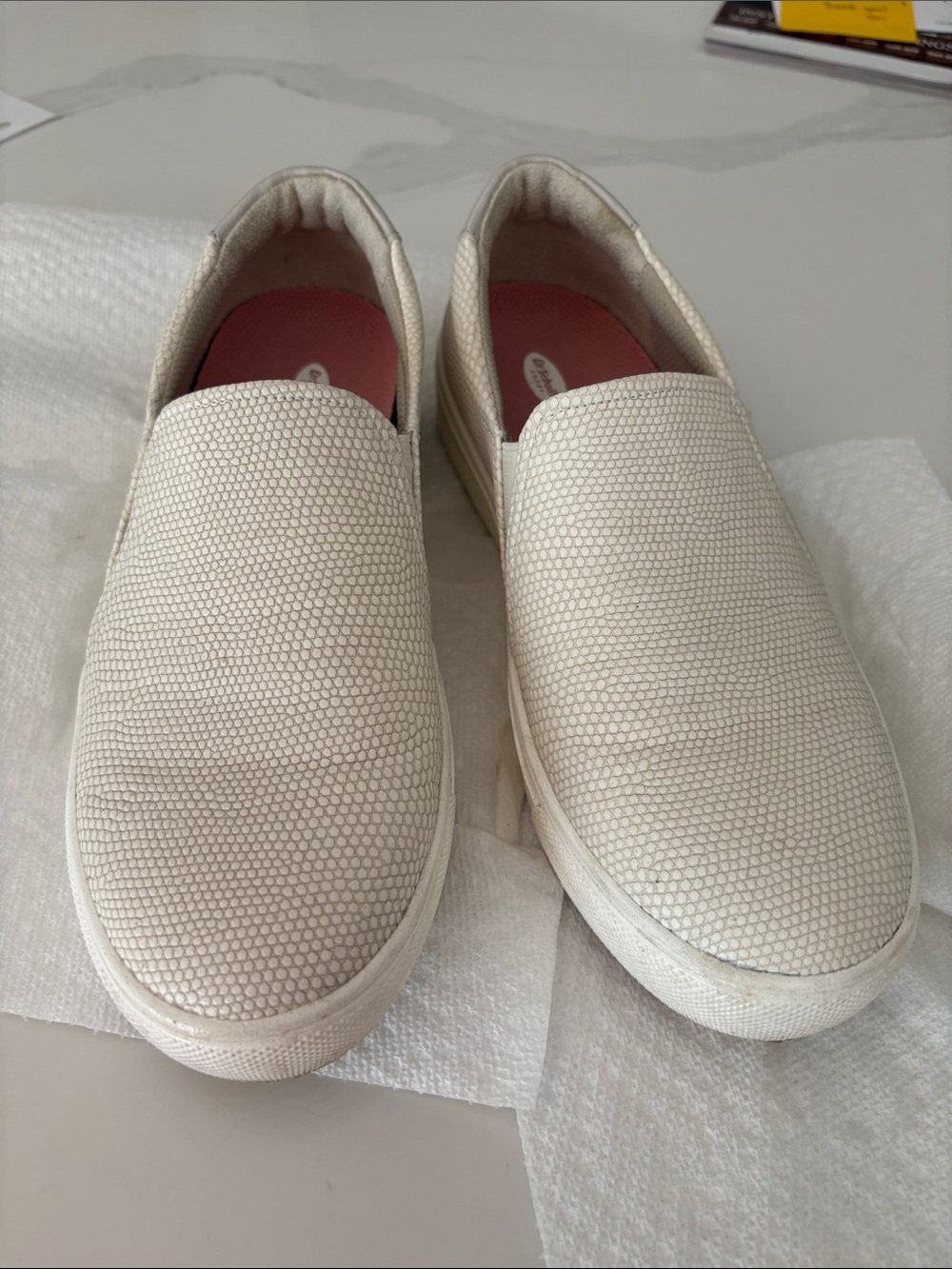 Dr. Scholl’s women’s Slip-On Sneakers — White Casual Comfort